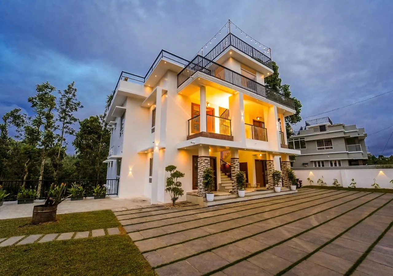 Oasis Vythiri Apartment With Pool By Voye Homes